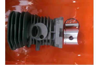 Циліндр Husqvarna 137/142 бензопила 38/40 мм в зборі Китай чорна